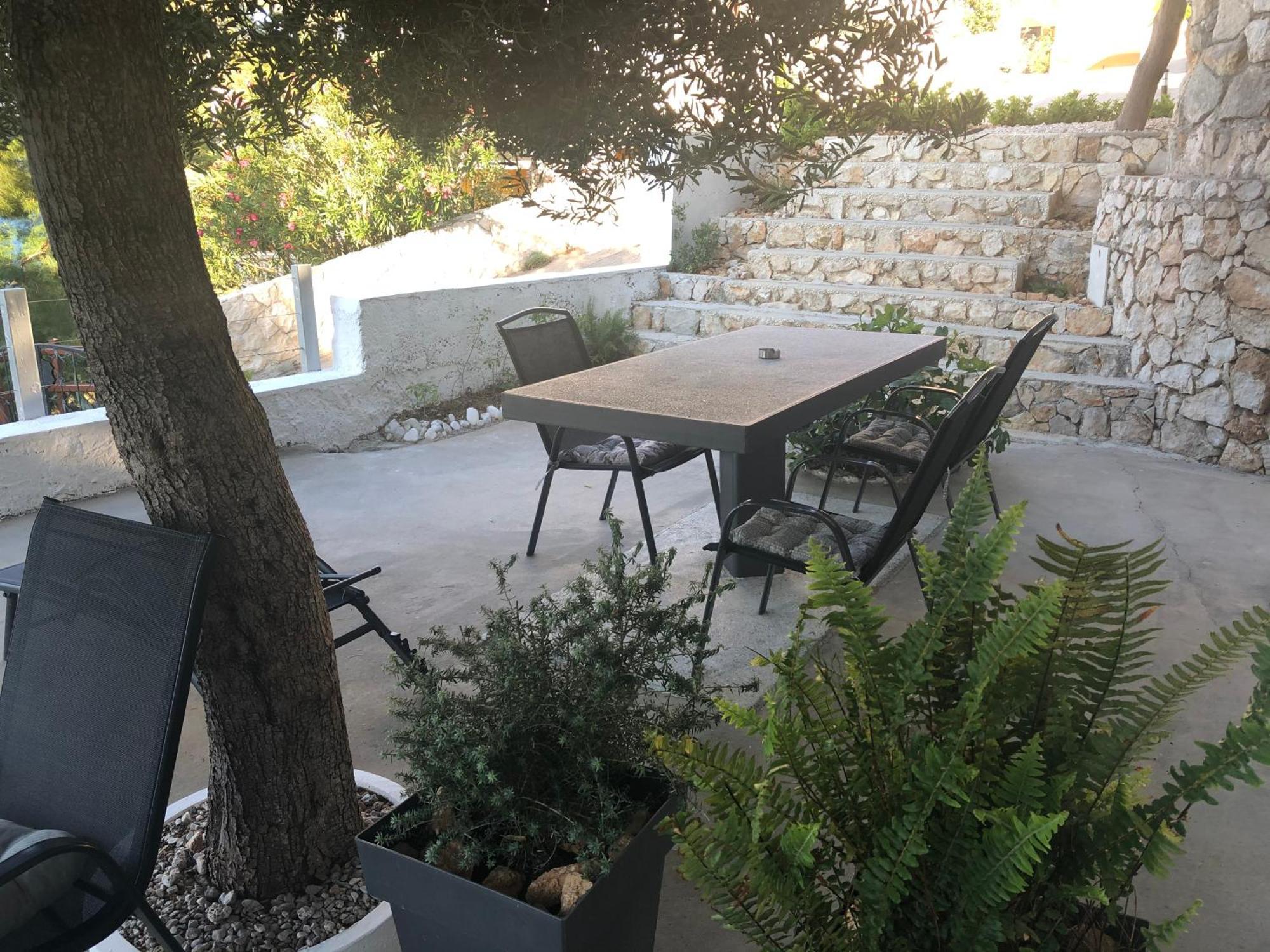 Apartmani Milka I Jozo 오미스 외부 사진