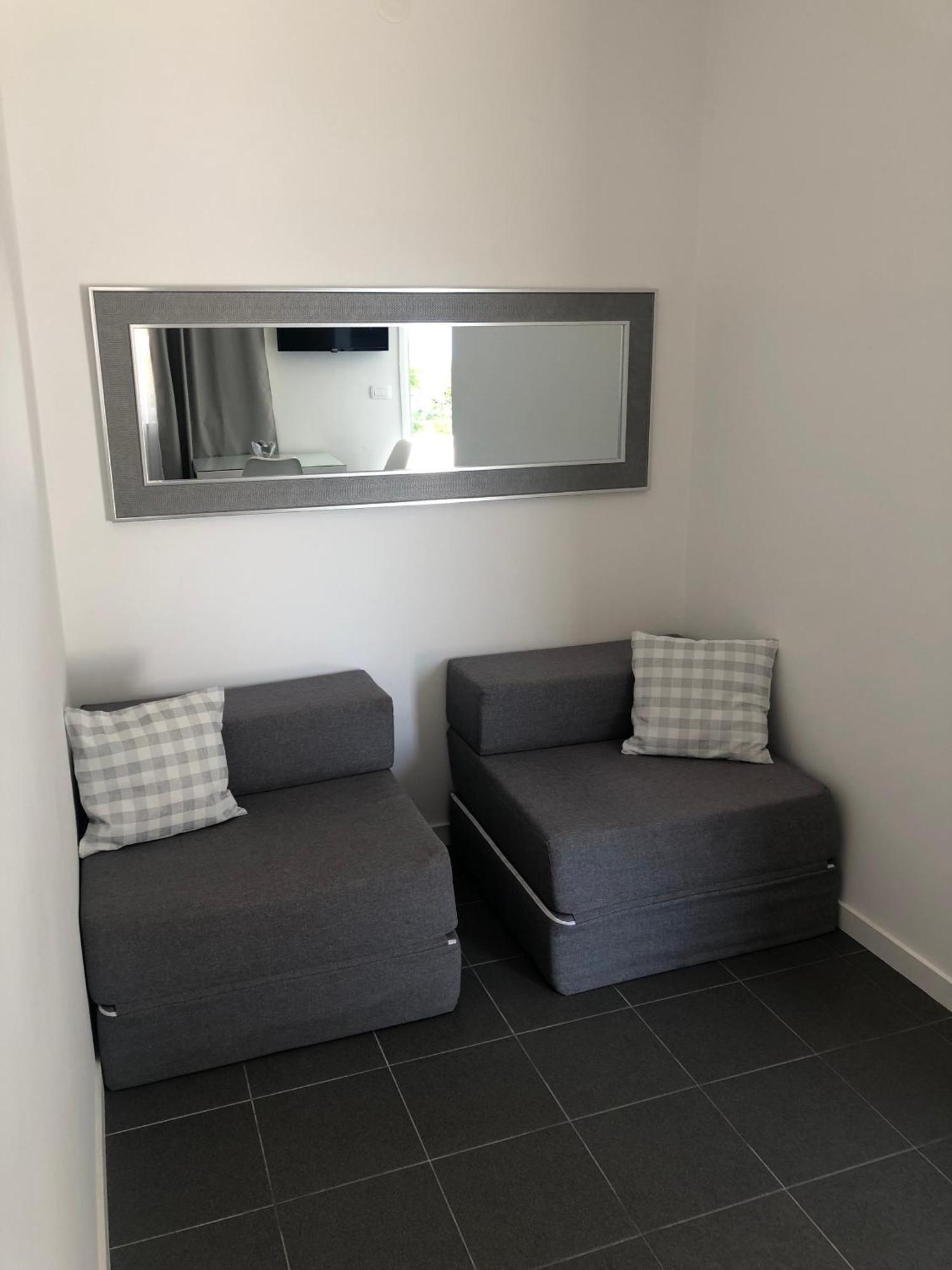 Apartmani Milka I Jozo 오미스 외부 사진
