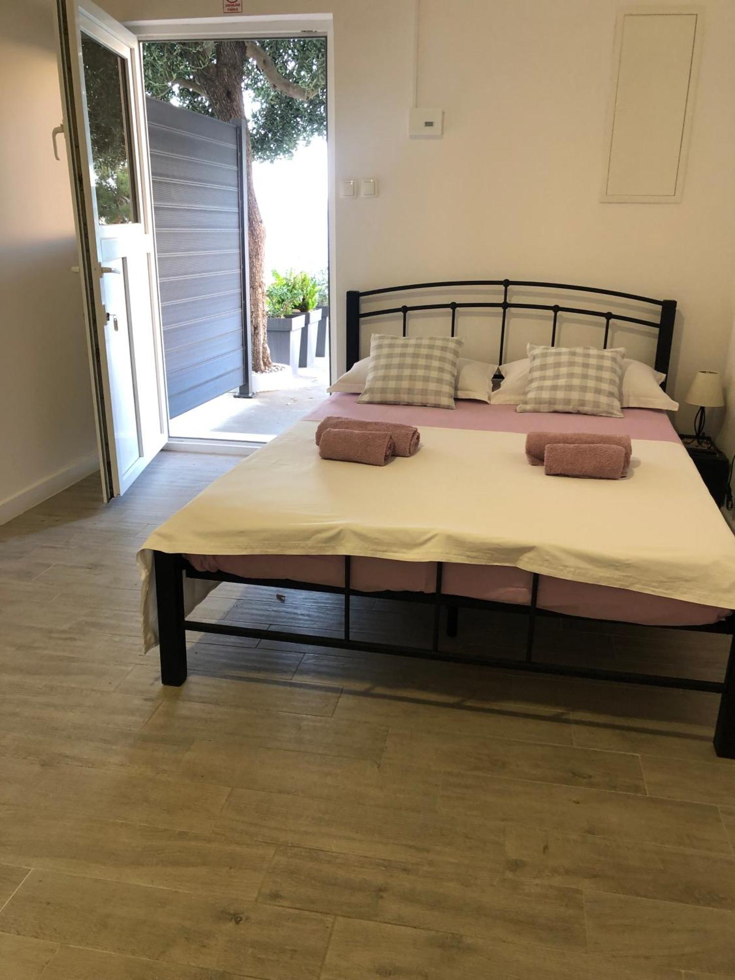 Apartmani Milka I Jozo 오미스 객실 사진